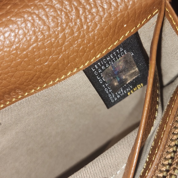 ✅️100% Authentic Fendi Wallet - Picture 3 of 8